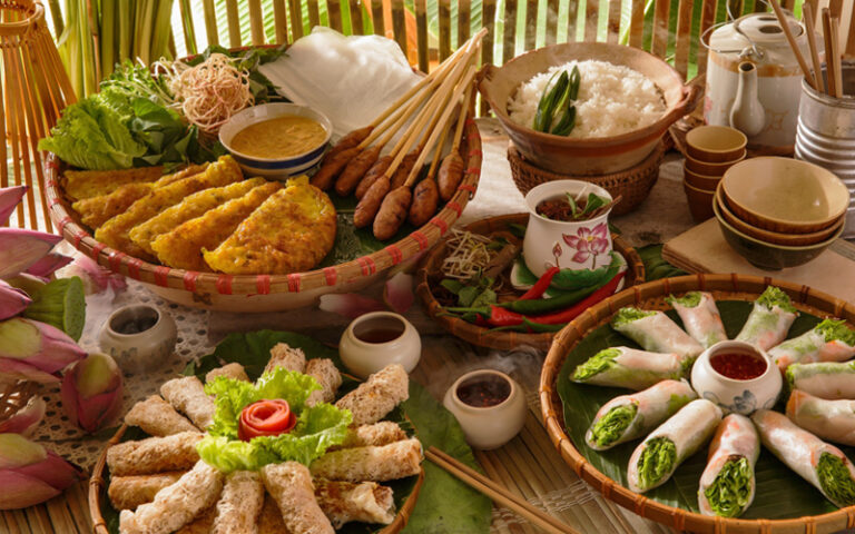 vietnamesetraditionalfoodphot-1629087604389-1629103007617-16291030078802132702128